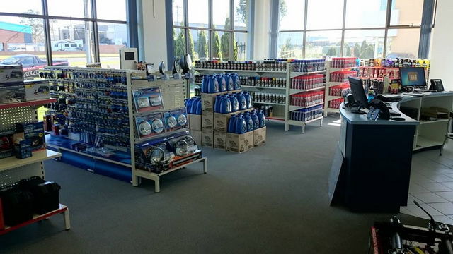newstore02.jpg - large
